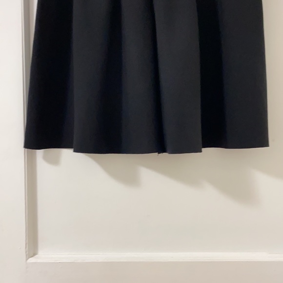 Madewell | Black Pleated Skirt 2 - Picture 7 of 8